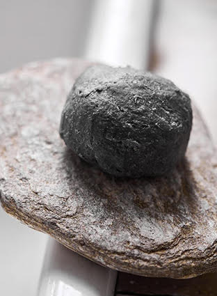 Sort sæbe med aktivt kul